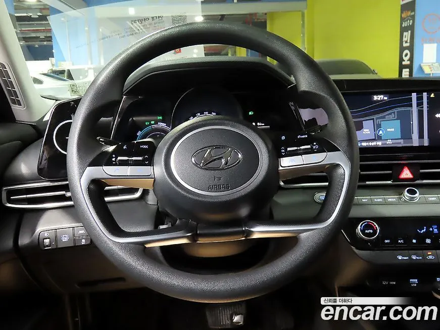 Hyundai AVANTE — фото 10