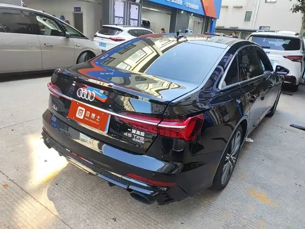 Audi A6L 2022 из CN, фото 3