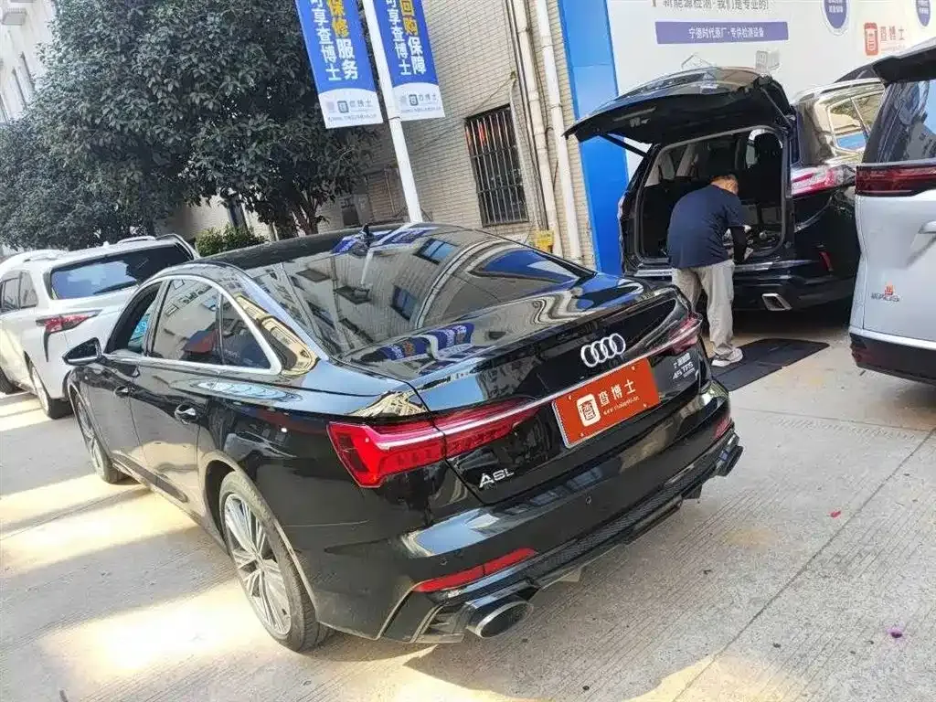 Audi A6L 2022 из CN, фото 7