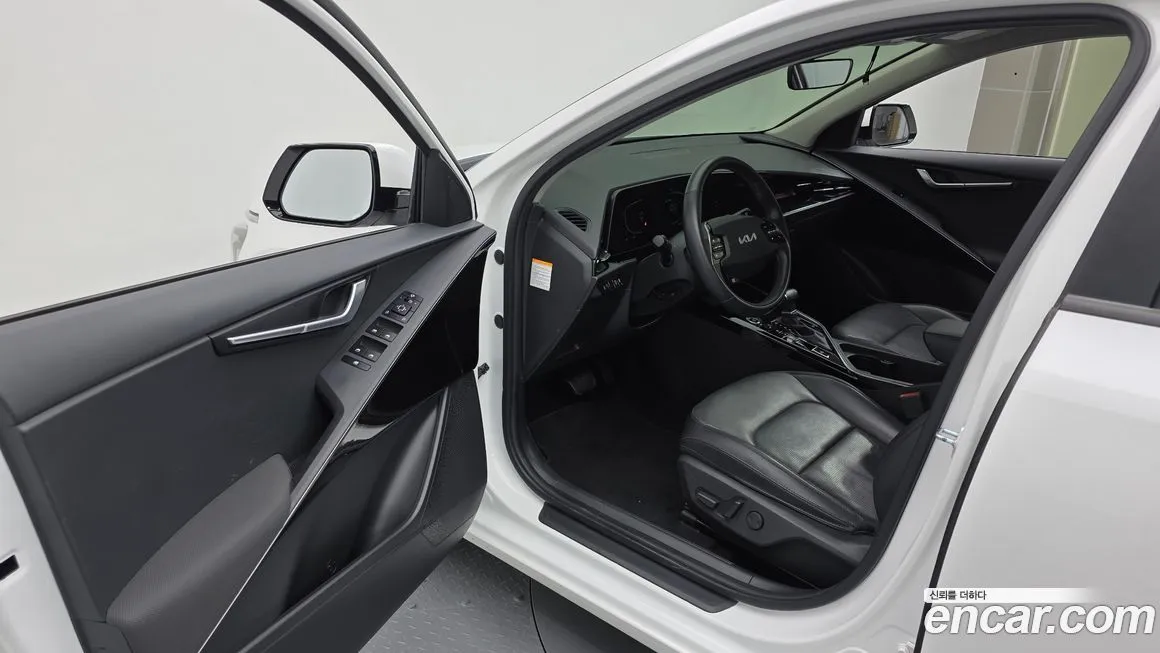 Kia Niro 2022 из KR, фото 10
