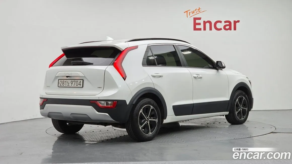 Kia Niro 2022 из KR, фото 2