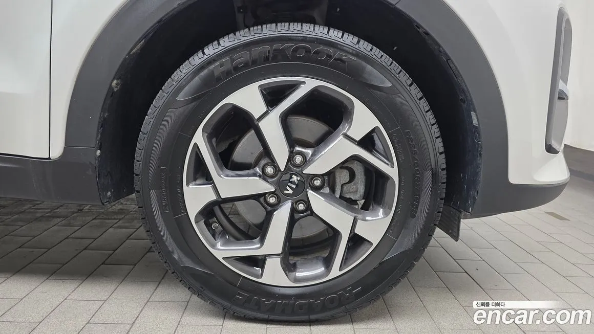 Kia Sportage — фото 5