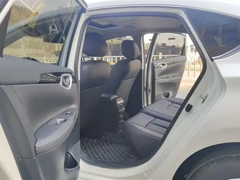 Nissan Sylphy 2024 из CN, фото 10