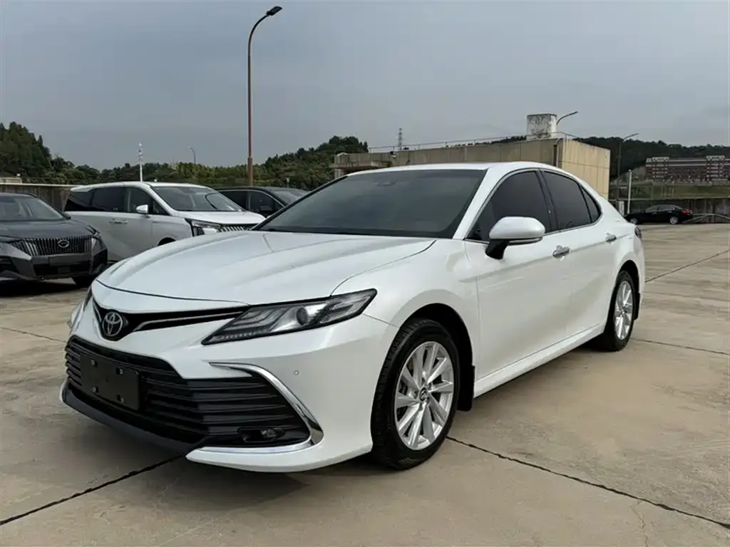 Toyota Camry 2022 из CN, фото 1