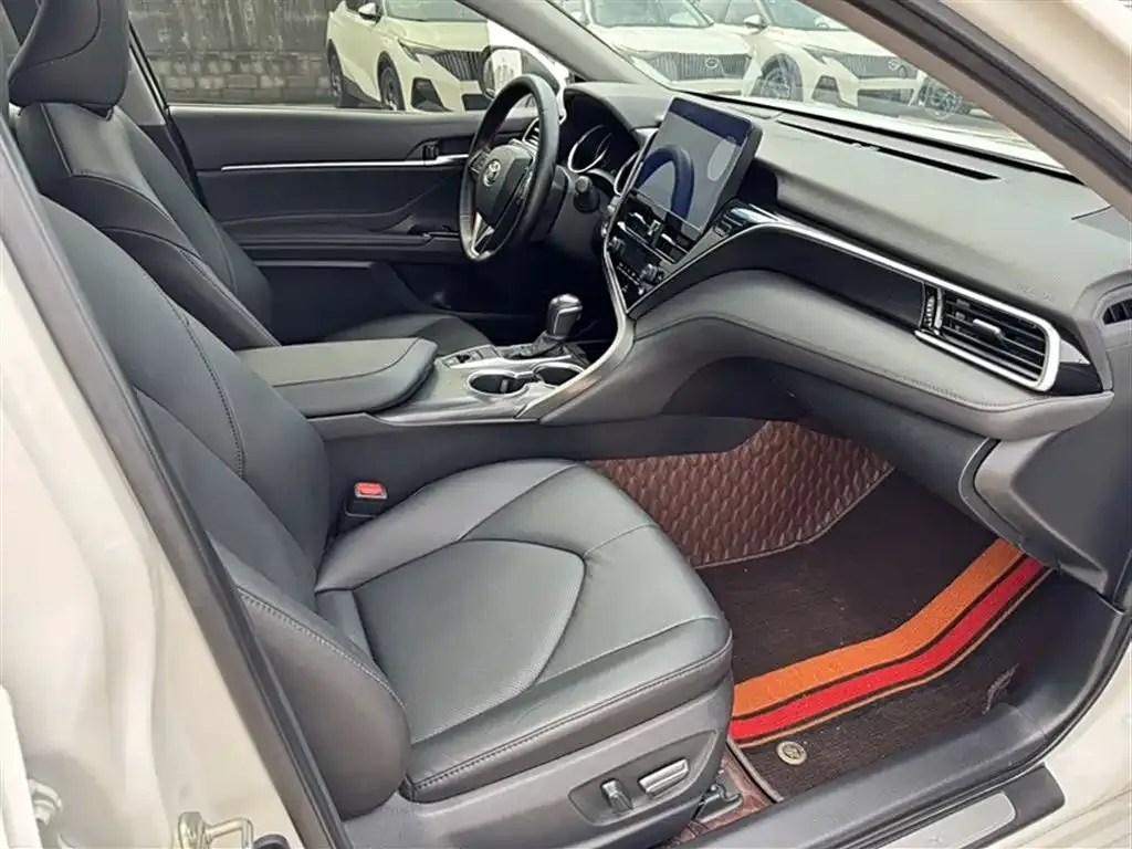Toyota Camry 2022 из CN, фото 8