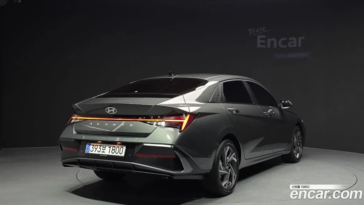 Hyundai AVANTE — фото 2