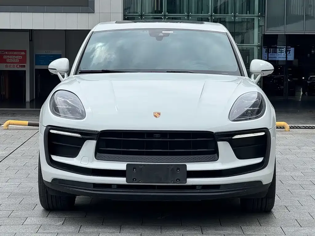 Porsche Macan 2025 из CN, фото 2