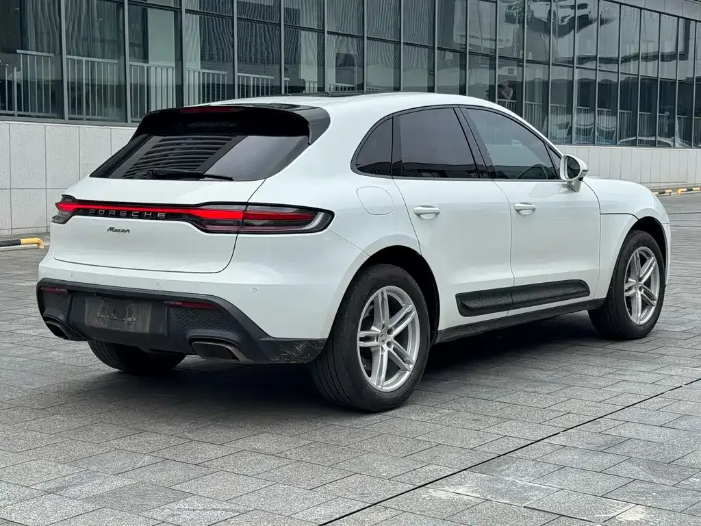 Porsche Macan 2025 из CN, фото 4