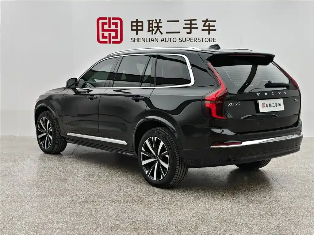 Volvo XC90 — фото 2