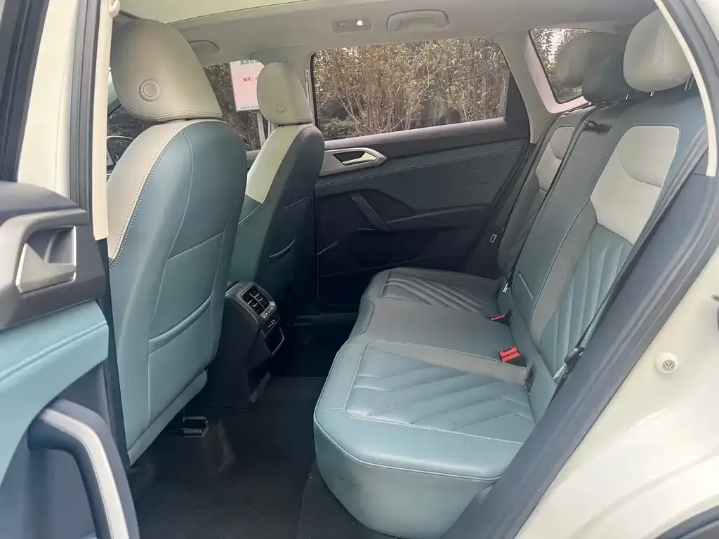 Volkswagen Tharu 2024 из CN, фото 5