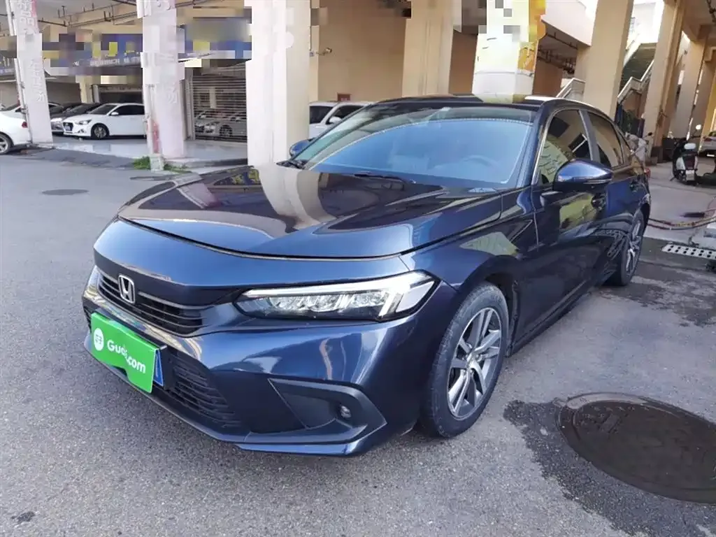 Honda Civic — фото 1