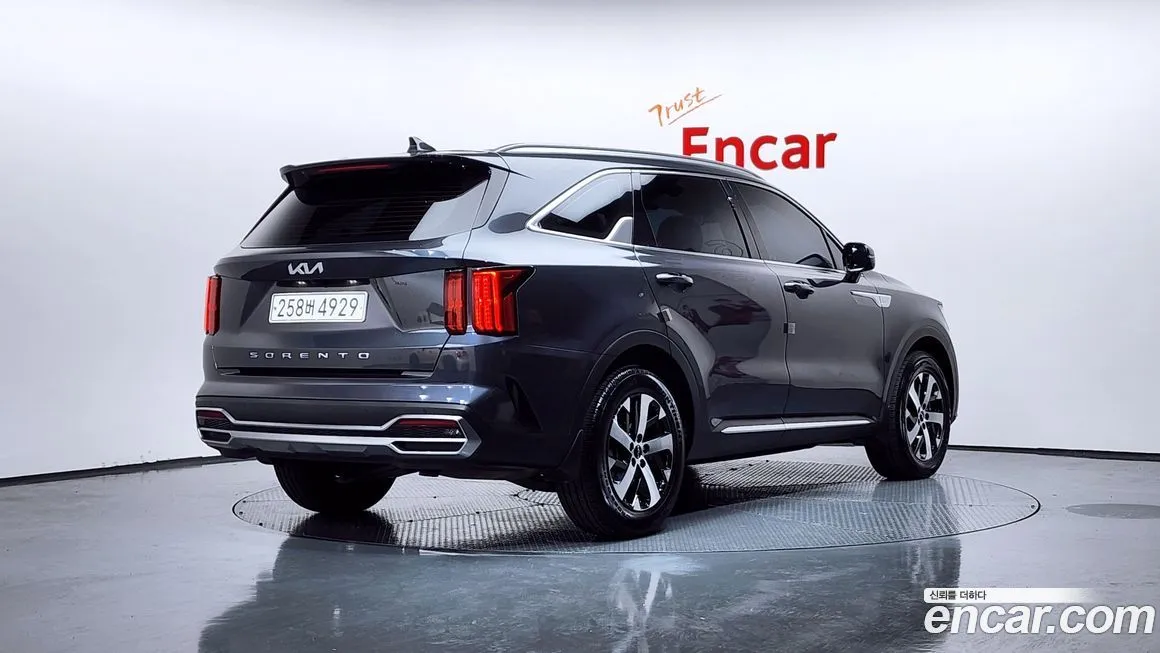 Kia Sorento — фото 2