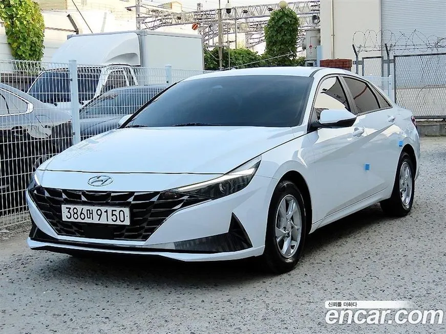 Hyundai AVANTE 2021 из KR, фото 2