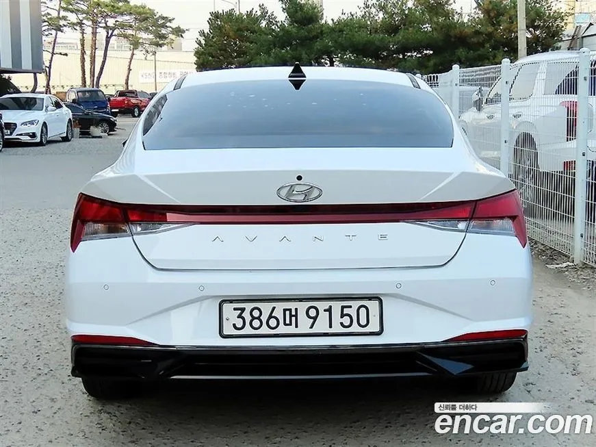 Hyundai AVANTE 2021 из KR, фото 4