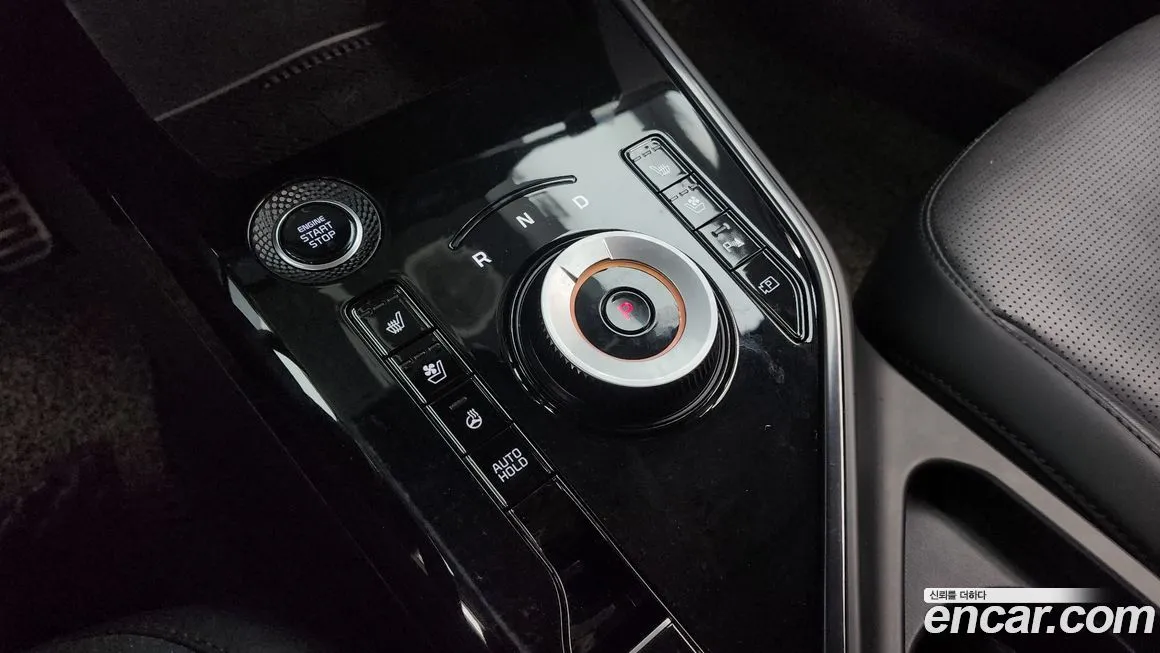 Kia Niro — фото 9