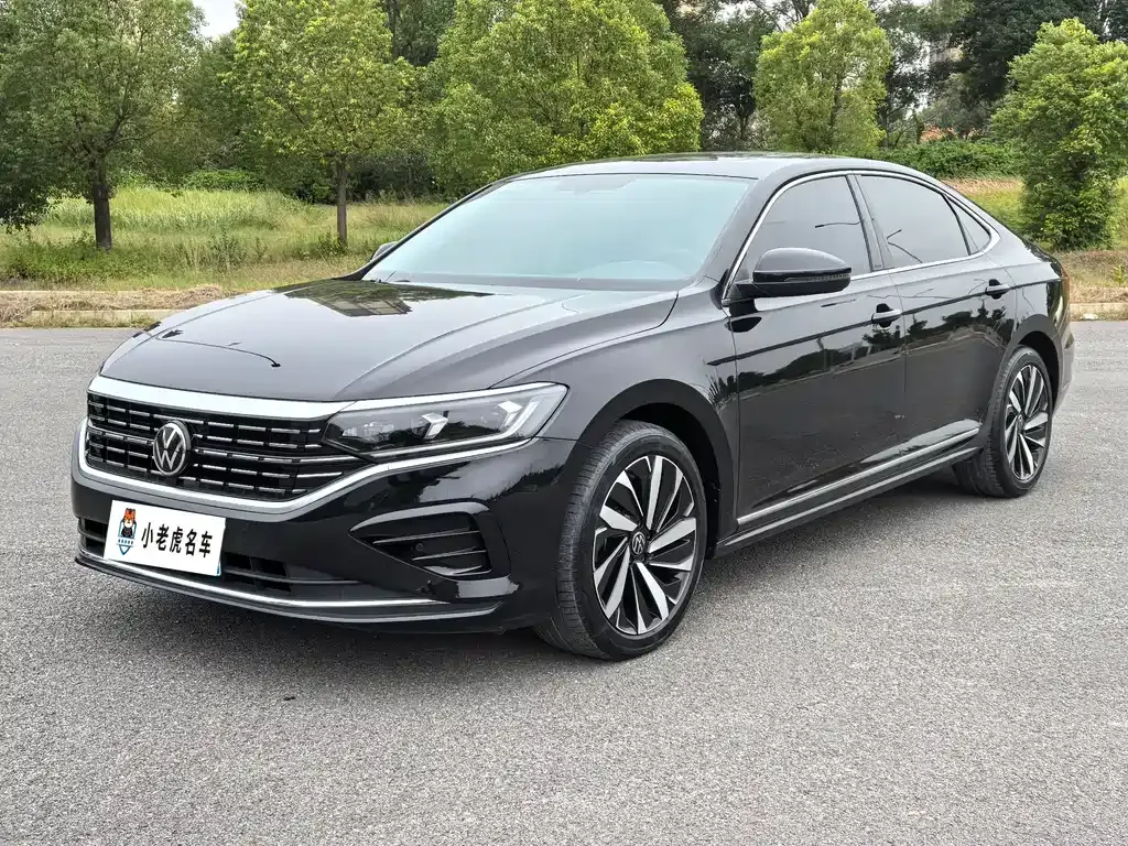 Volkswagen Passat 2023 из CN, фото 1