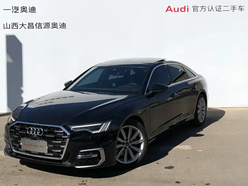 Audi A6L — фото 1