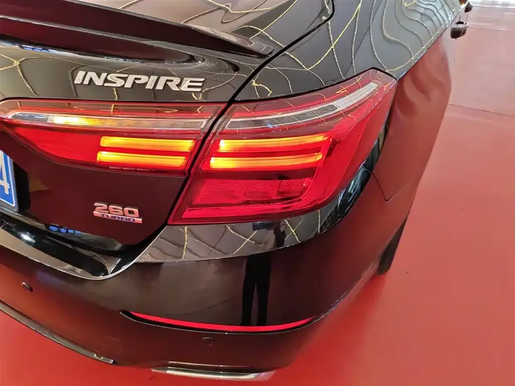 Honda Inspire — фото 8