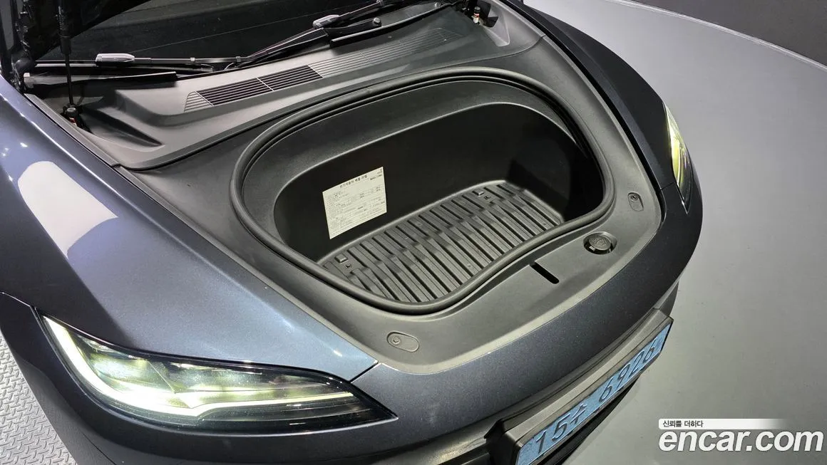 Tesla Model 3 2025 из KR, фото 6
