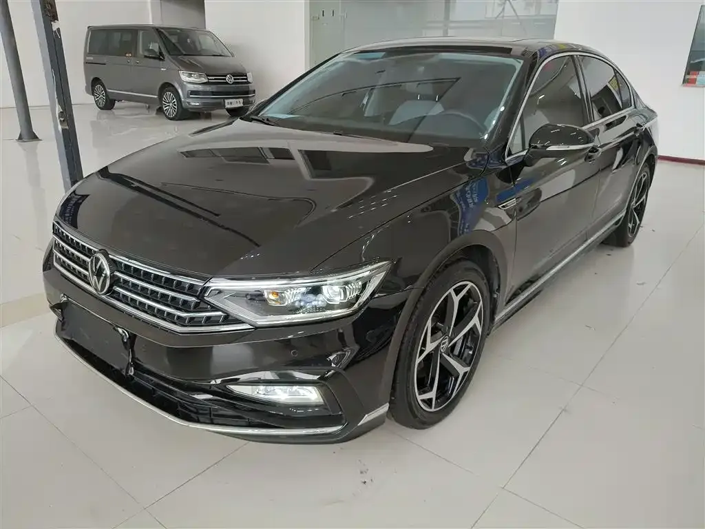 Volkswagen Magotan 2024 из CN, фото 2