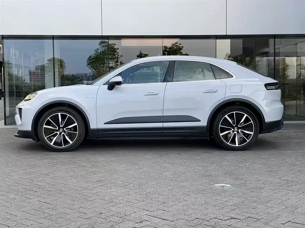 Porsche Macan EV — фото 2
