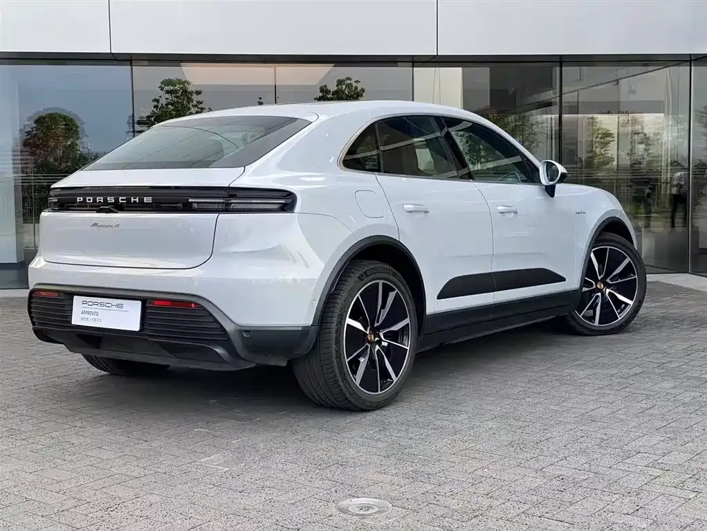 Porsche Macan EV — фото 7