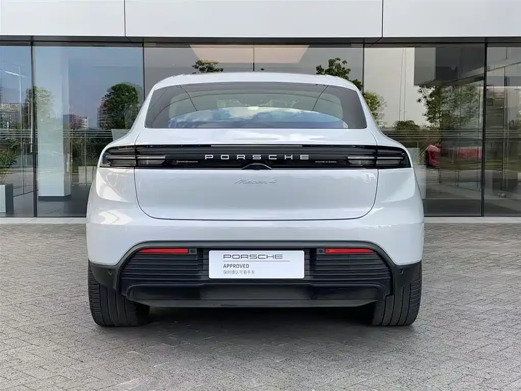 Porsche Macan EV — фото 8