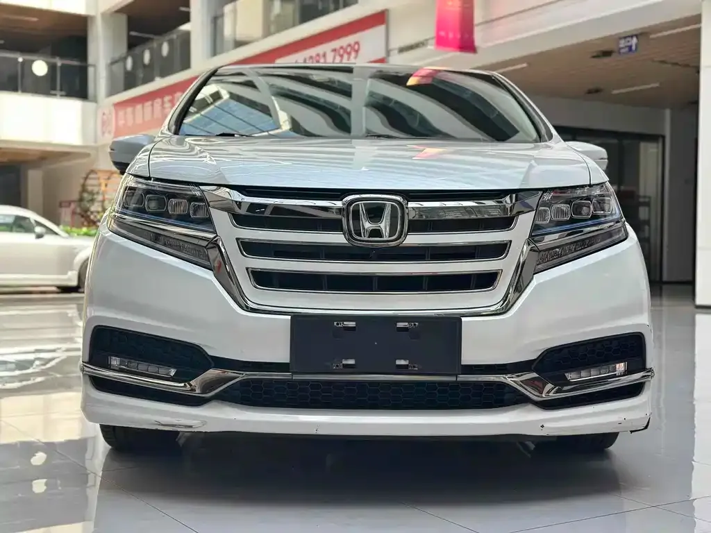 Honda Elysion 2021 из CN, фото 2