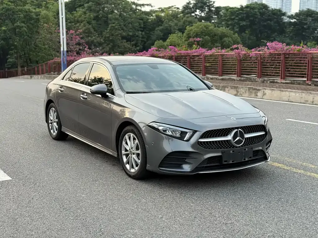 Mercedes-Benz A-Class 2023 из CN, фото 3