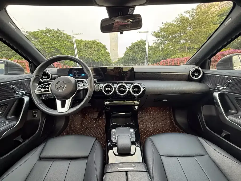 Mercedes-Benz A-Class 2023 из CN, фото 6