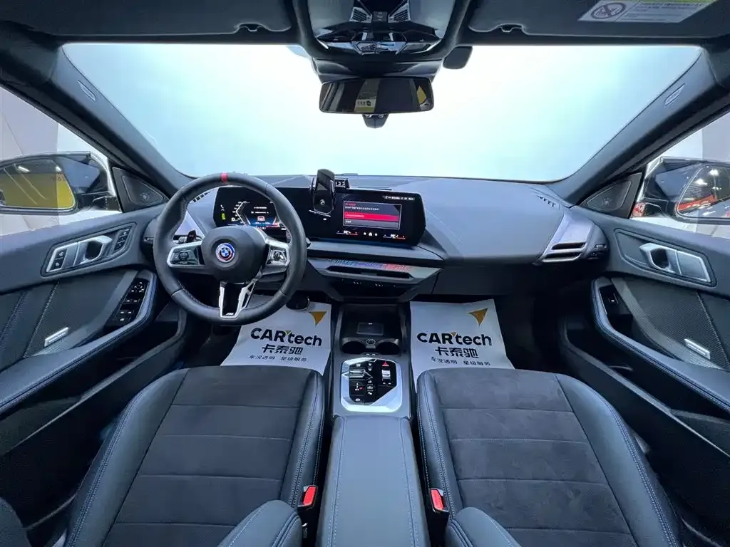 BMW M235L 2025 из CN, фото 5