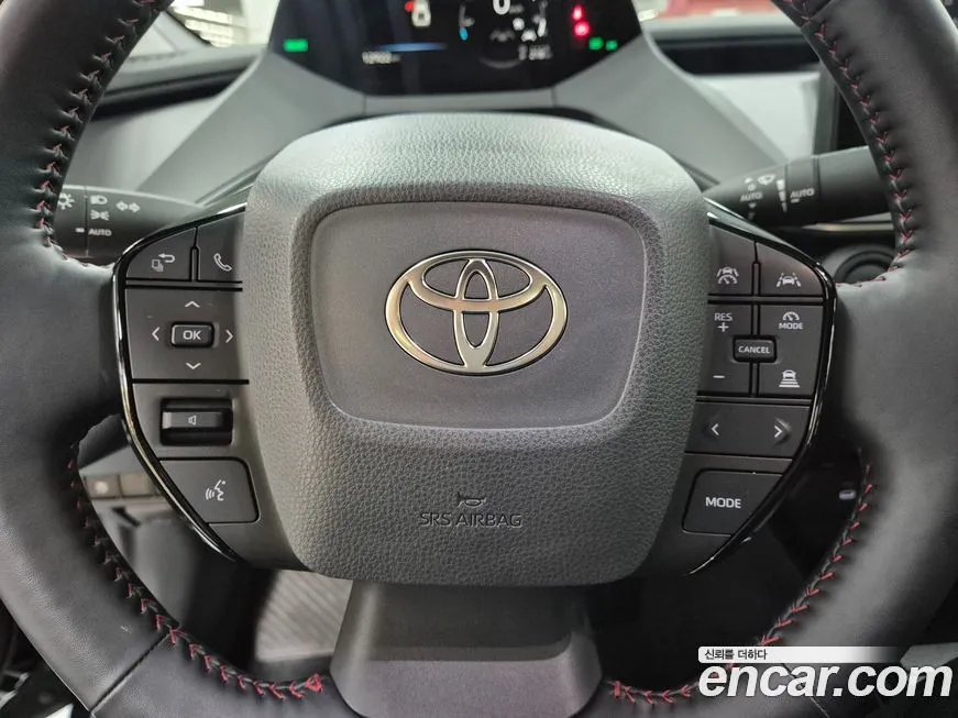 Toyota Prius 2024 из KR, фото 6