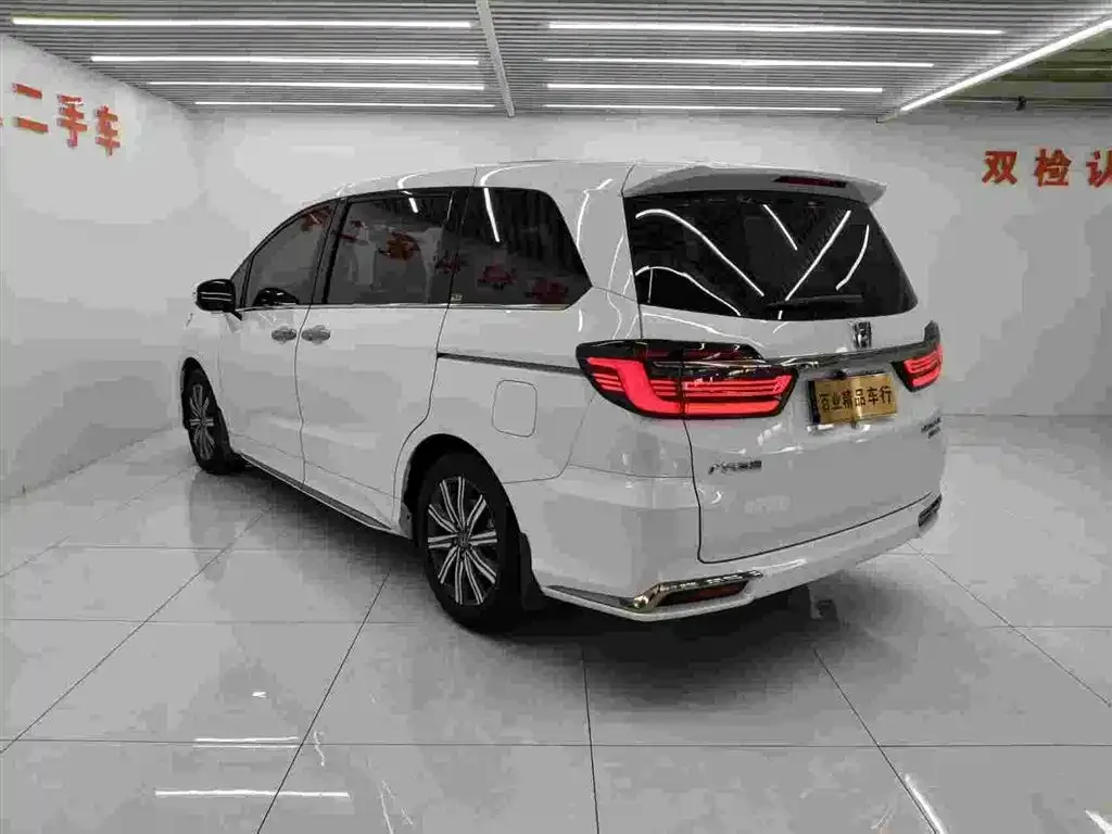 Honda Odyssey 2023 из CN, фото 5