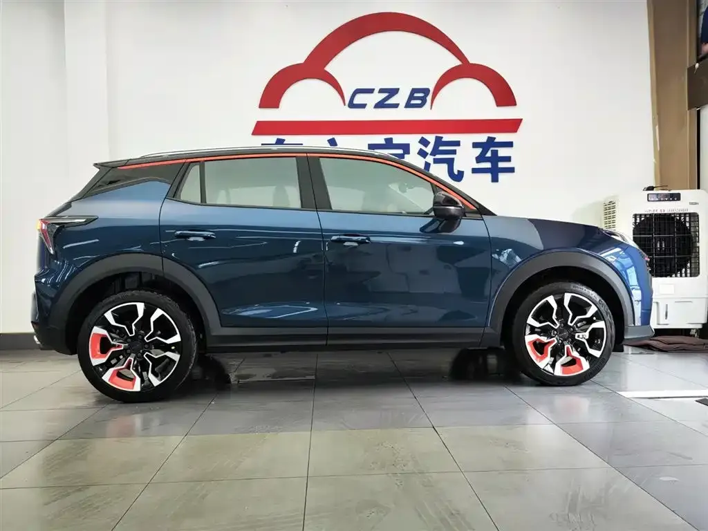 Lynk & Co 06 2021 из CN, фото 8