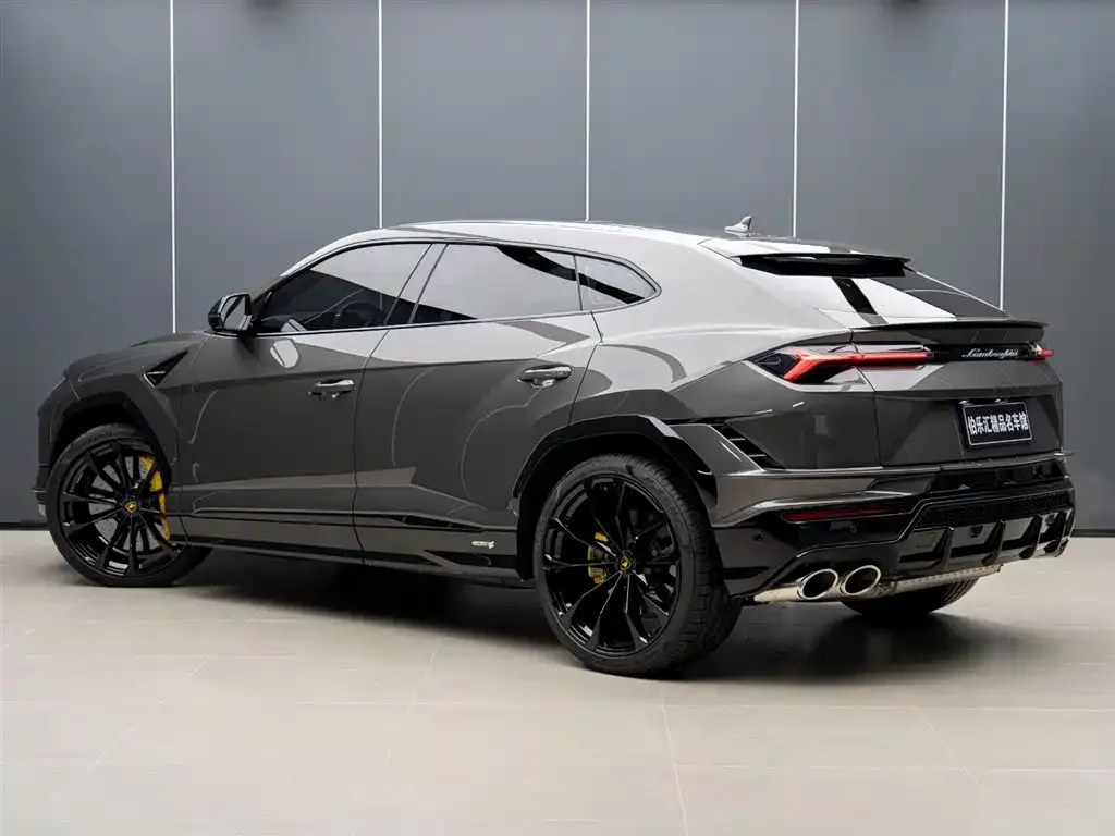 Lamborghini Urus 2024 из CN, фото 4