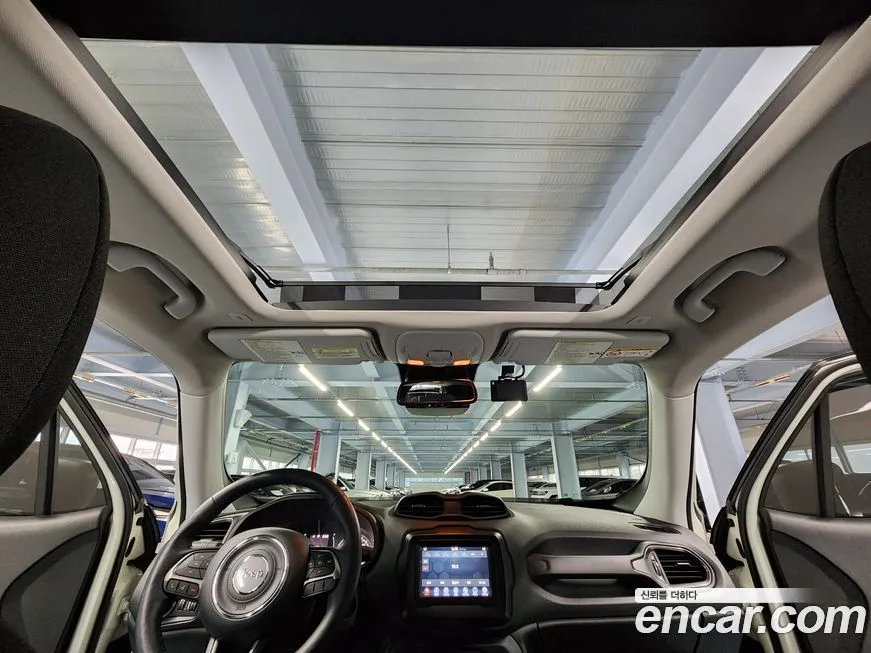 Jeep Renegade 2022 из KR, фото 8
