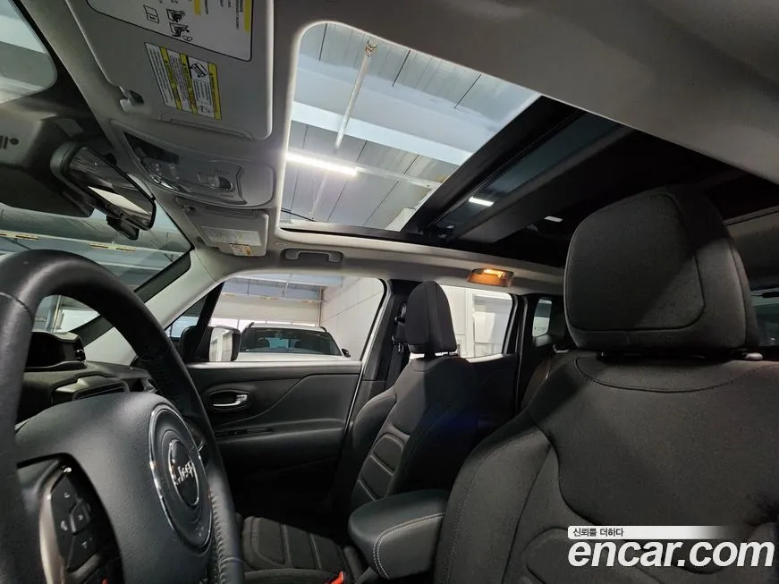 Jeep Renegade 2022 из KR, фото 9