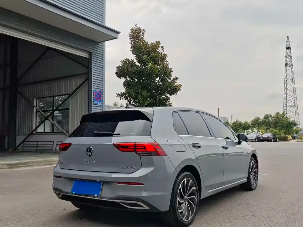 Volkswagen Golf 2022 из CN, фото 5