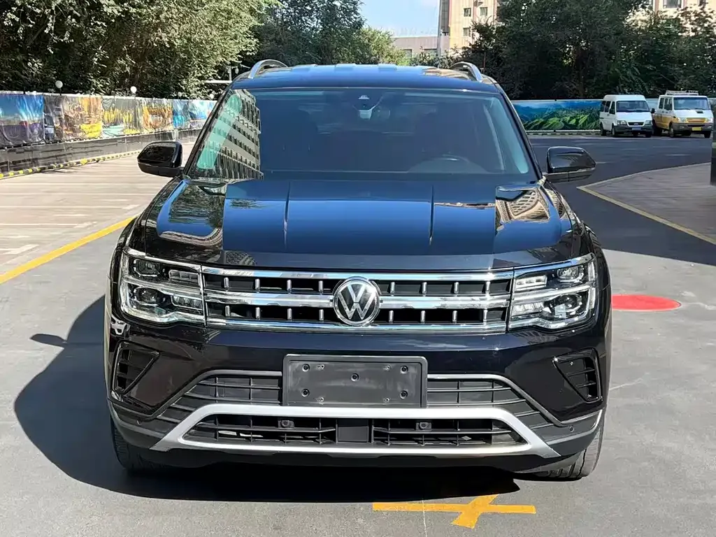 Volkswagen Teramont 2023 из CN, фото 3