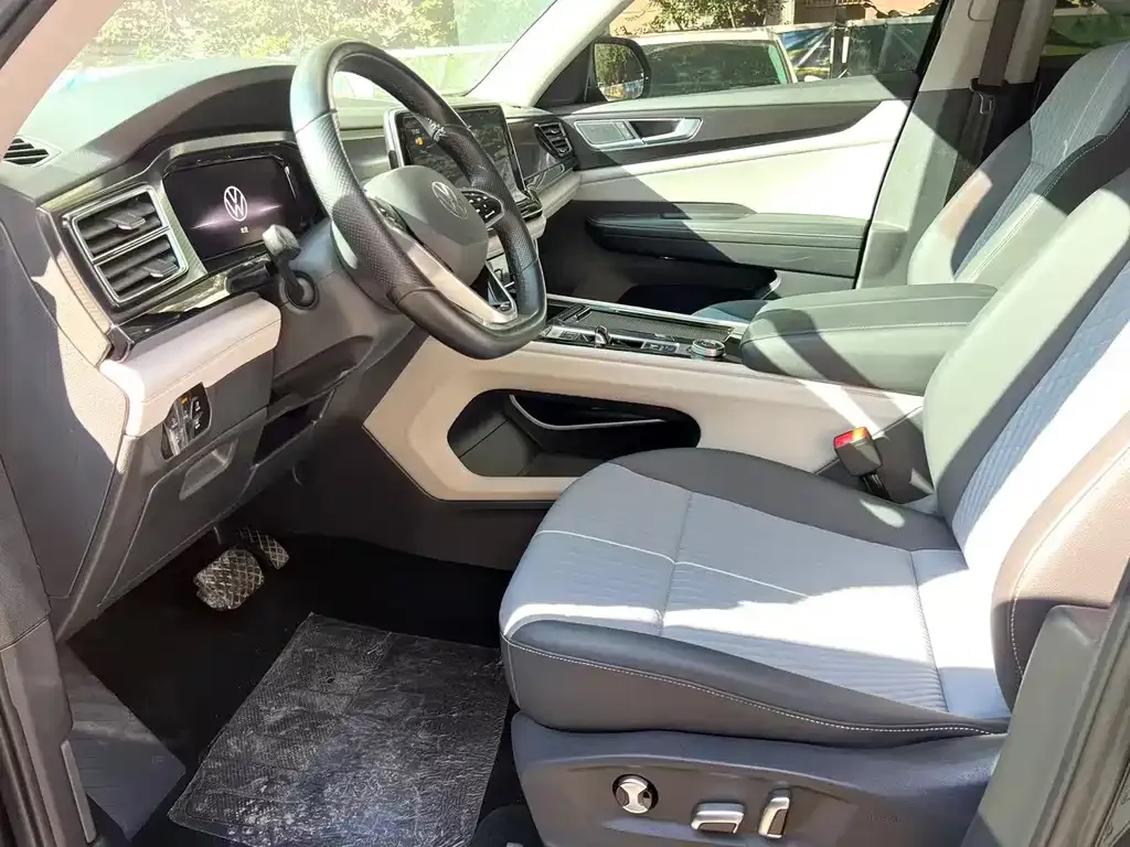 Volkswagen Teramont 2023 из CN, фото 4