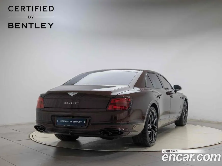 Bentley Flying Spur 2024 из KR, фото 2