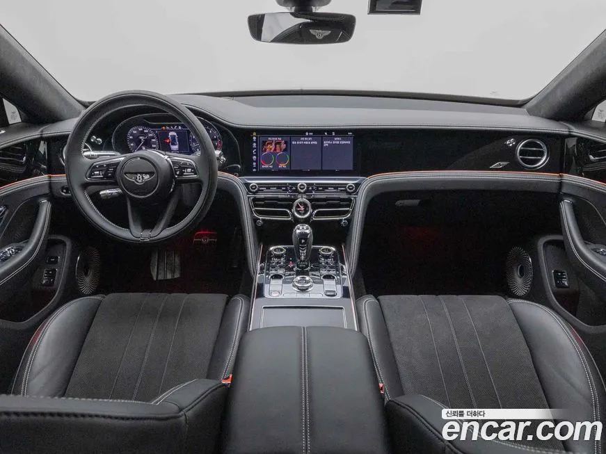 Bentley Flying Spur 2024 из KR, фото 7