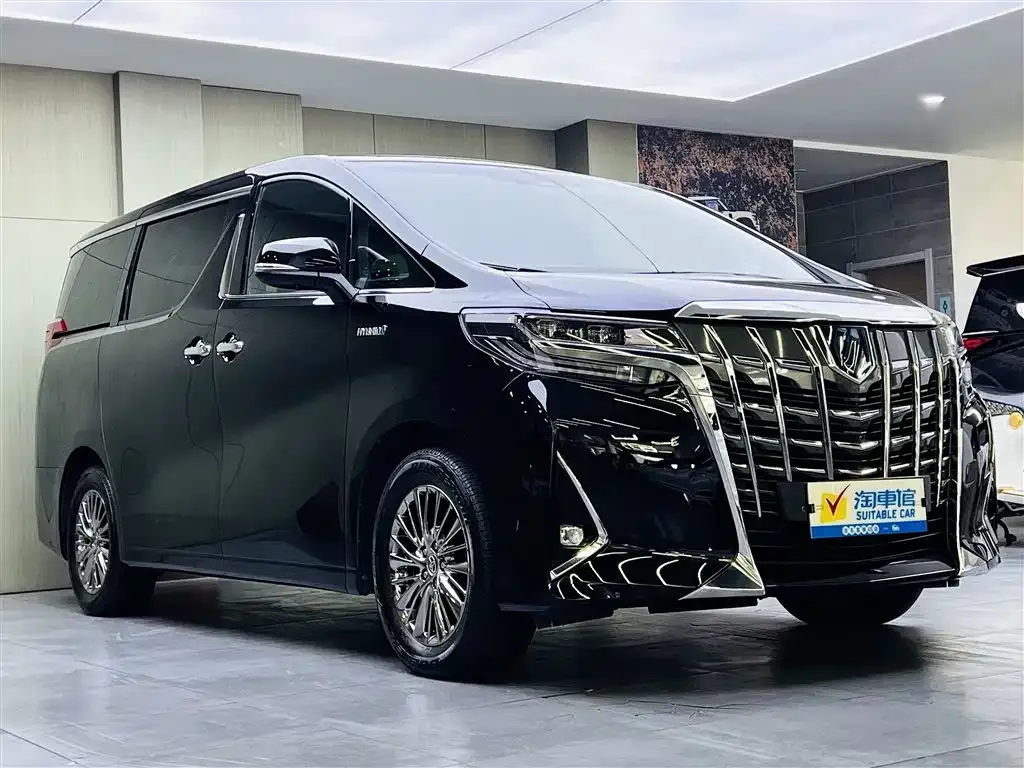 Toyota Alphard 2022 из CN, фото 3