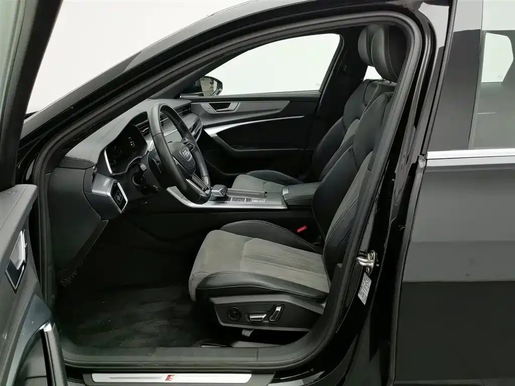 Audi A6L New Energy 2023 из CN, фото 10