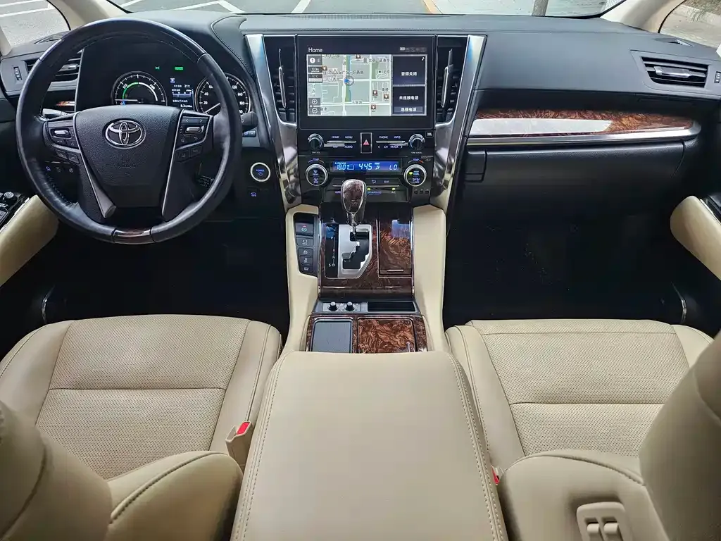 Toyota Alphard 2023 из CN, фото 7