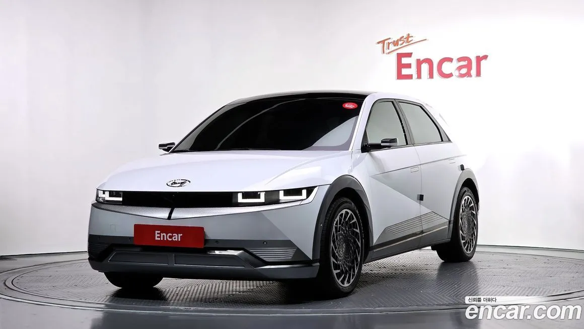 Hyundai Ioniq5 — фото 1