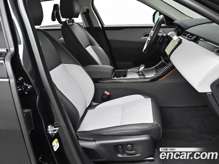 Land Rover Range Rover Velar 2025 из KR, фото 10