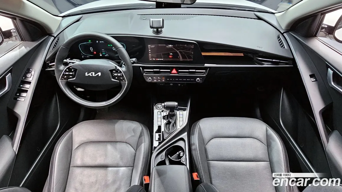 Kia Niro — фото 7