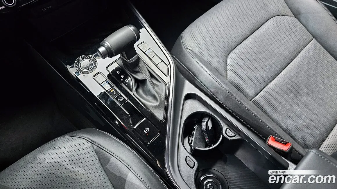 Kia Niro — фото 9