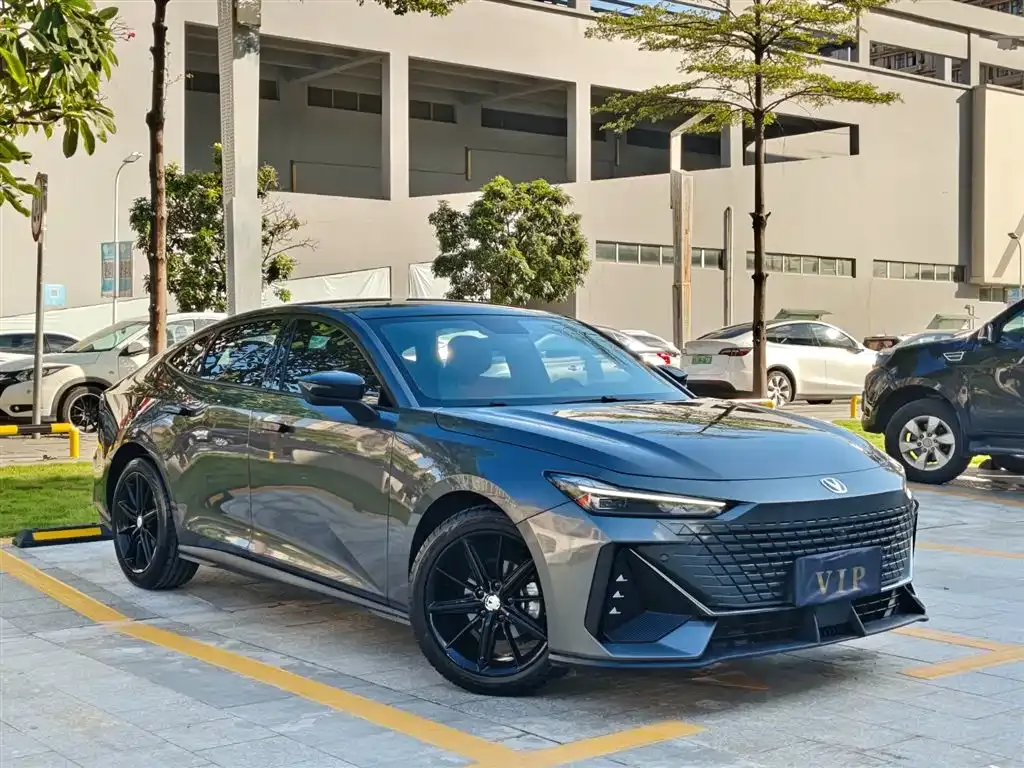 Changan UNI-V 2023 из CN, фото 3